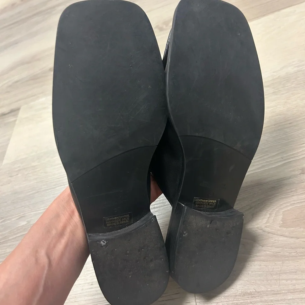 Anthropologie Maeve Shoes Loafers Black Leather Flats Gold Chain Women 37 US 6.5